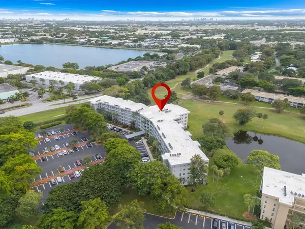 Pompano Beach, FL 33069,4020 W Palm Aire Dr #312