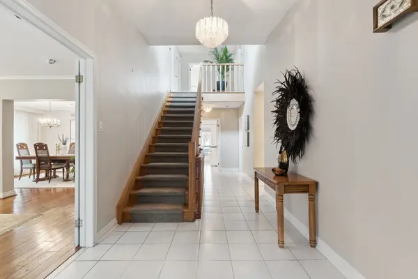 Toronto W09, ON M9R 1Z2,116 Clement RD