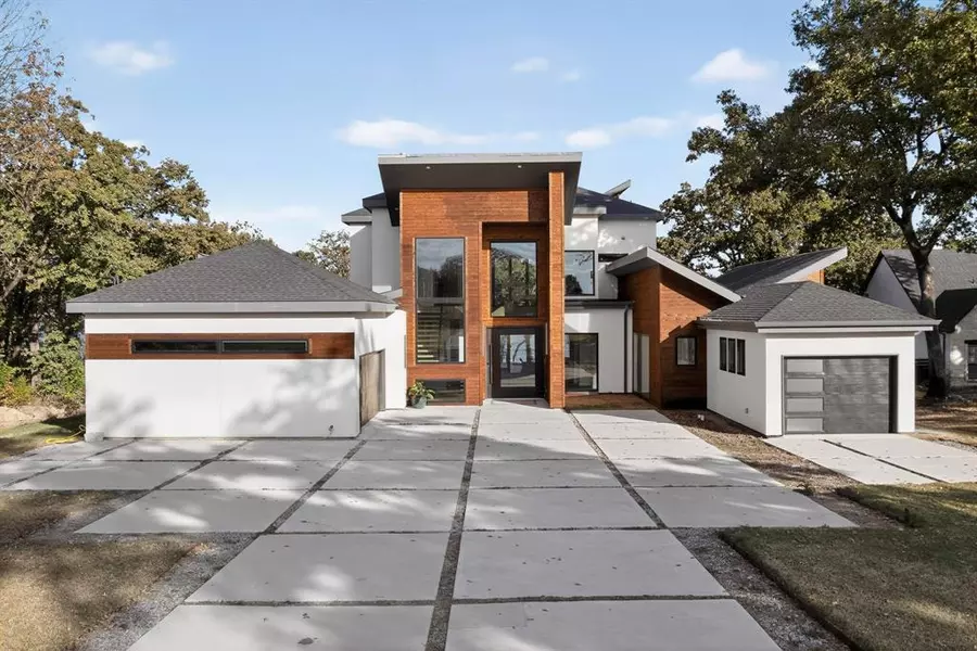 8839 Southern Shore Court, Kemp, TX 75143