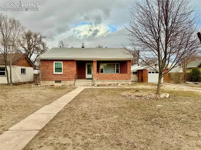 1131 Longwood AVE, Pueblo, CO 81004