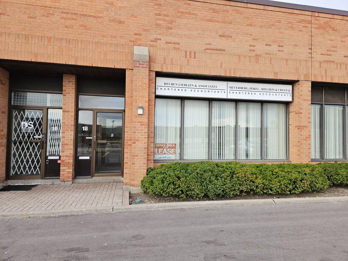 Toronto W05, ON M3K 2A3,1170 Sheppard AVE W #18