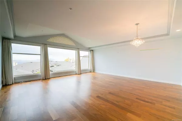 Nanaimo, BC V9V 1M9,4991 Bella Vista Cres #11