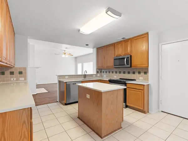 Plano, TX 75025,2425 Brycewood Lane