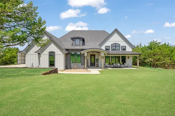 1095 Sister Grove Road, Van Alstyne, TX 75495