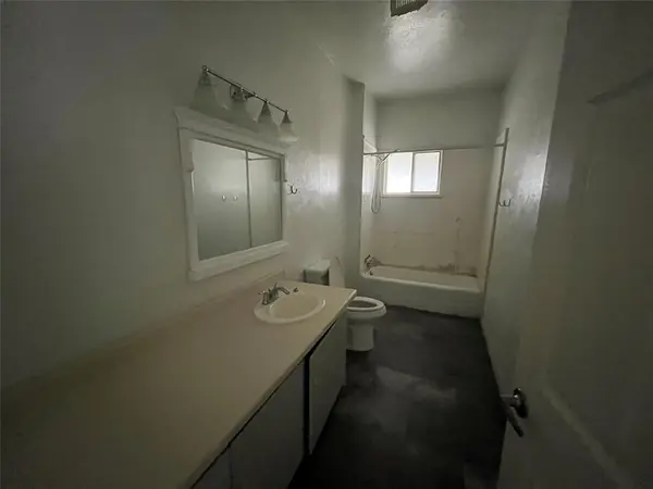 Terrell, TX 75160,308 N Catherine Street