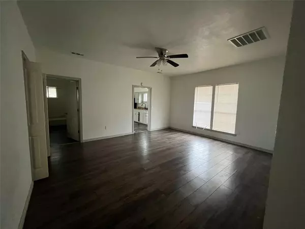 Terrell, TX 75160,308 N Catherine Street