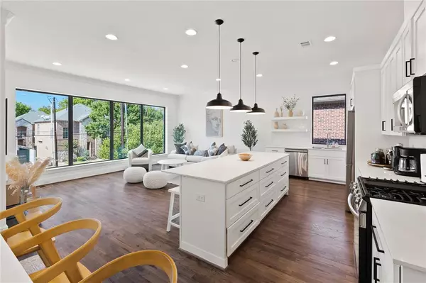 Dallas, TX 75206,5014 Mission Avenue #A