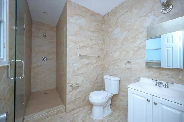 Brooklyn, NY 11235,11 Brighton 10th PATH