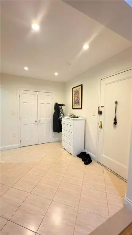 Brooklyn, NY 11234,2239 Troy AVE #4F