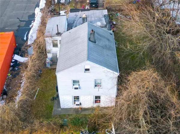 132 Saint Marys AVE, Staten  Island, NY 10305