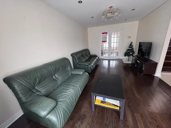 Toronto E05, ON M1V 3G9,134 Canongate TRL