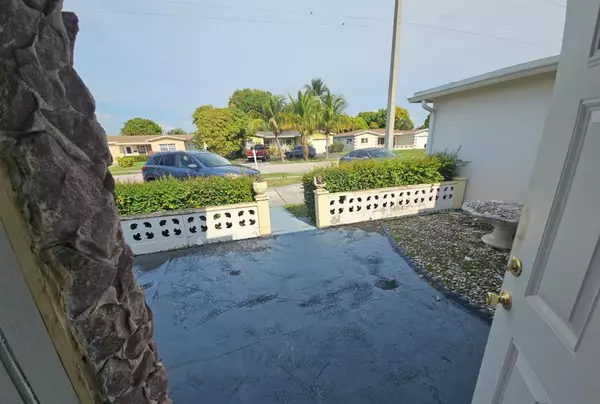 Lauderdale Lakes, FL 33319,4290 NW 41st Ter