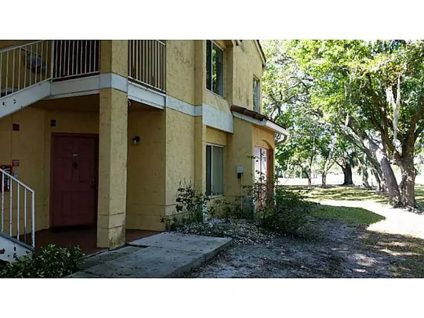 Oakland Park, FL 33309,2465 NW 33rd St #1506