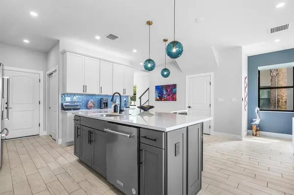 Oakland Park, FL 33309,2238 Appleton Cir