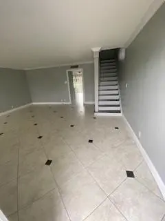 Plantation, FL 33324,613 North University Drive