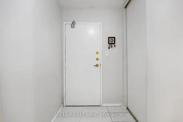 Toronto W10, ON M9W 6A6,236 Albion RD #604