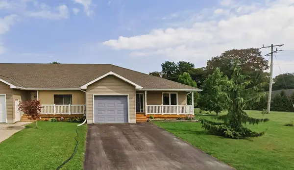 Huron East, ON N0M 1L0,180 Toronto BLVD