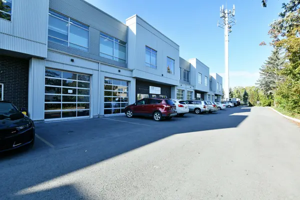 Kanata, ON K2M 2G8,65 Denzil Doyle CT #108+118