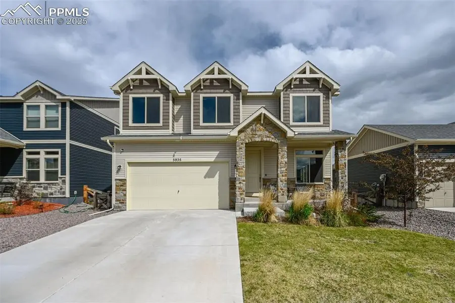 5935 Longford WAY, Colorado Springs, CO 80927