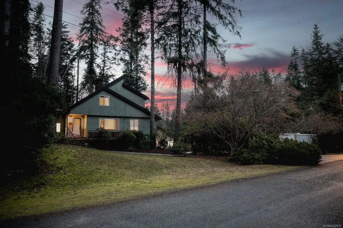 Campbell River, BC V9H 1J5,3844 Sutil Rd