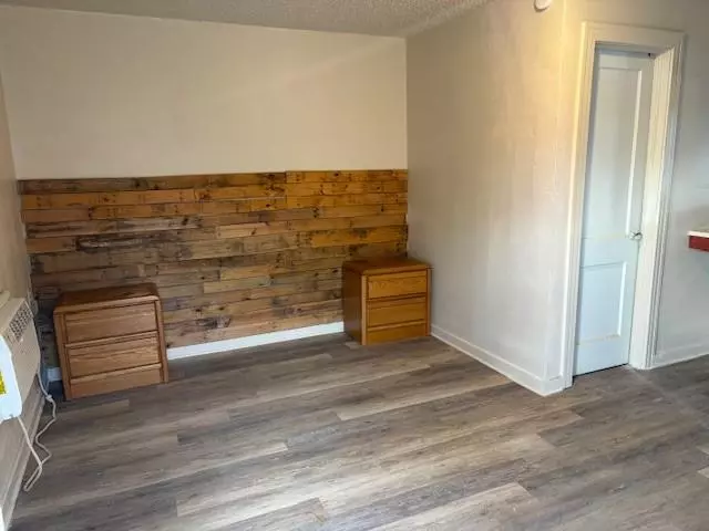 Denison, TX 75020,2070 N US Highway 69 #1