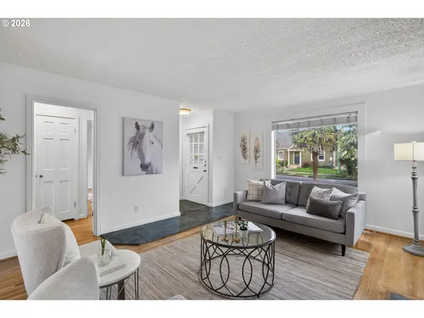 Portland, OR 97203,7343 N HURST AVE