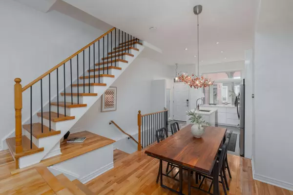 Toronto C08, ON M5A 4T2,14 Old Trillium LN