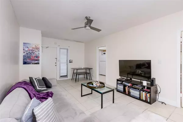 Lauderdale By The Sea, FL 33062,1967 S Ocean Blvd #205