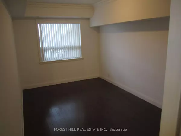 Vaughan, ON L4L 2S6,83 Woodbridge AVE #402