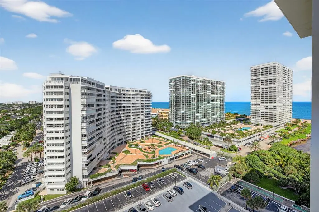 Fort Lauderdale, FL 33316,2100 S Ocean Drive #15E