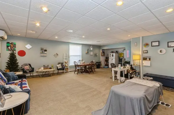 306 W State Street, Williamsburg, IA 52361