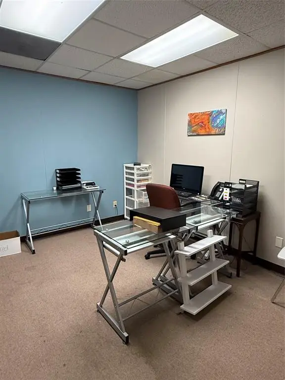 Paris, TX 75460,450 SW 4th Street