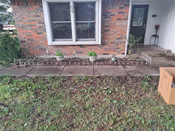 Princeton, TX 75407,9394 County Road 865