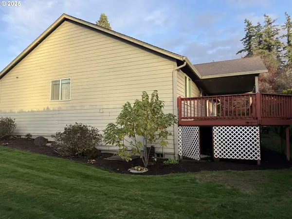 Washougal, WA 98671,2242 N M ST