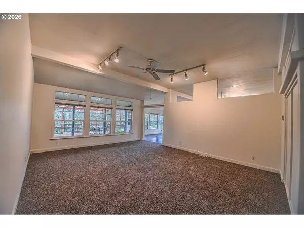 Clatskanie, OR 97016,79988 STEWART CREEK RD