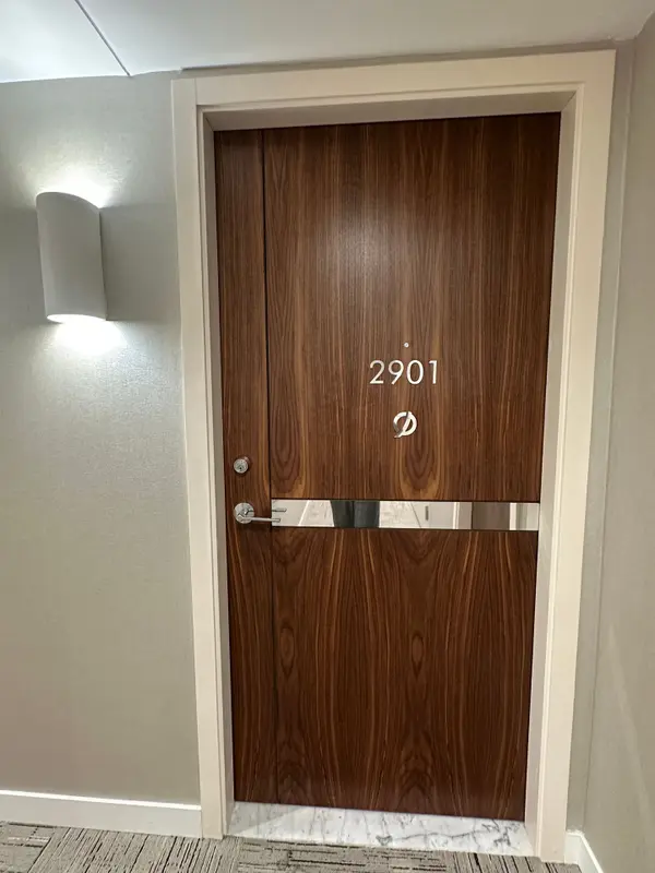 Toronto C15, ON M2K 0J2,27 Mcmahon DR