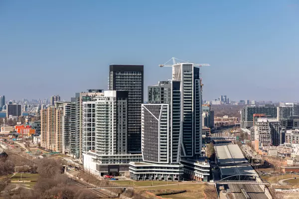 50 Ordnance ST #707, Toronto C01, ON M6K 0C9