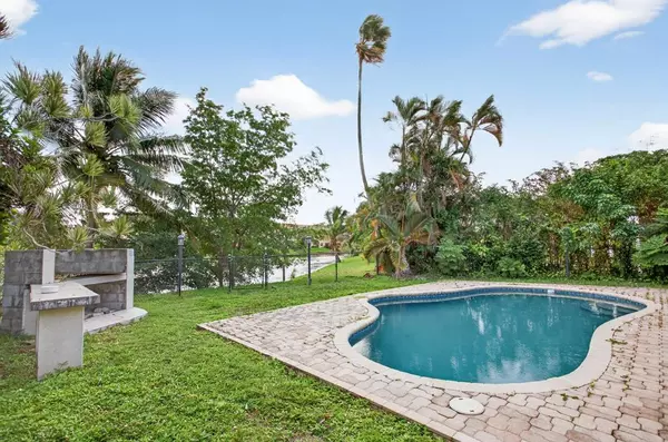 Coral Springs, FL 33065,4011 NW 115th