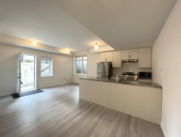 Brampton, ON L6P 4R1,40 Halliford PL #501