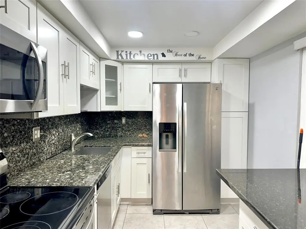 Tamarac, FL 33321,6701 N University Dr #310