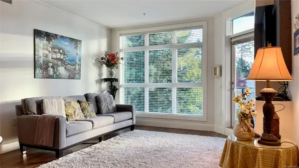 Saanich, BC V8Z 0E2,740 TRAVINO Lane #405