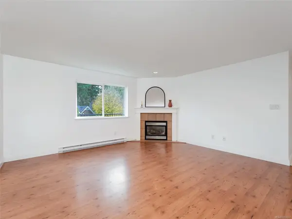 View Royal, BC V8Z 7Y7,2 Game Rd