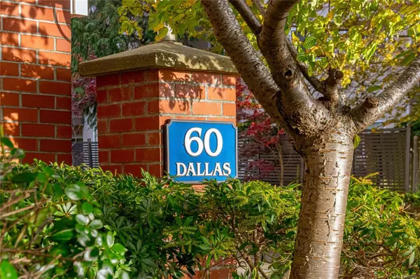 Victoria, BC V8V 1A2,60 Dallas Rd #36