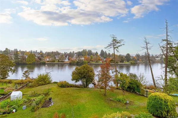 Esquimalt, BC V9A 4H2,1178 Rhoda Lane