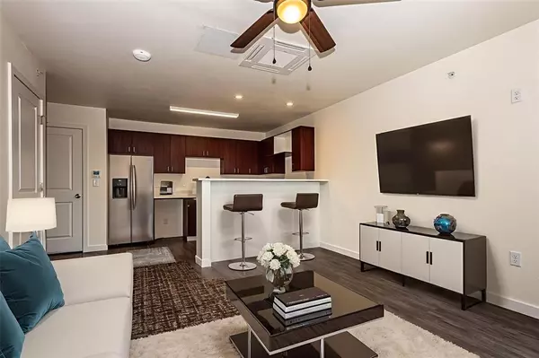 Dallas, TX 75234,3022 Forest Lane #121