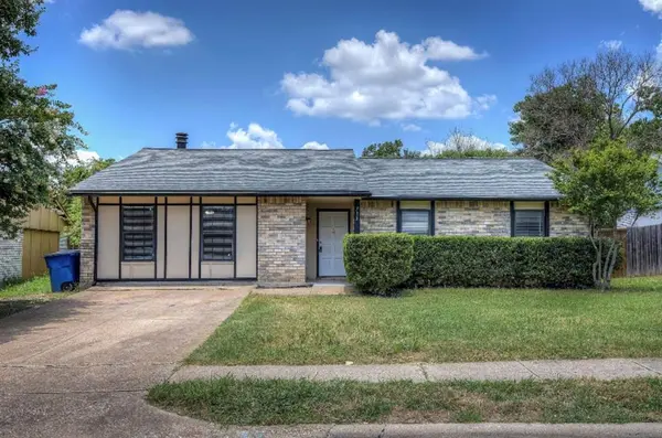 713 Meadow Mead Drive, Allen, TX 75002