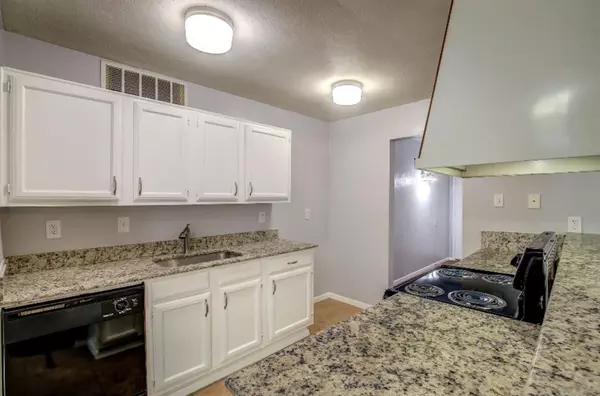 Allen, TX 75002,713 Meadow Mead Drive