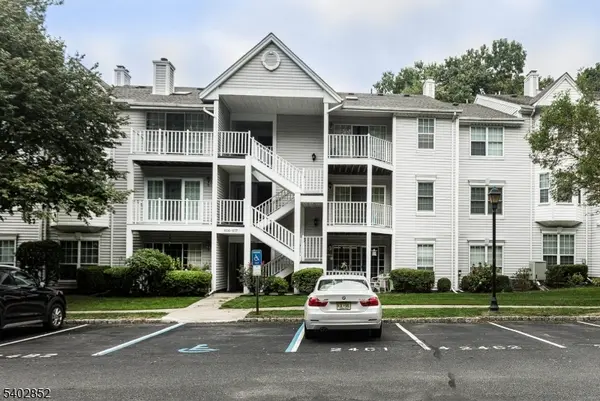 Mahwah Twp., NJ 07430,611 Lilac Ln