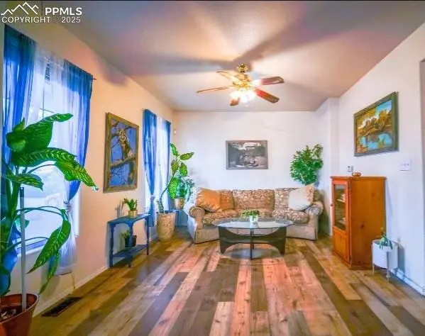 Pueblo, CO 81007,1394 E Kiva DR