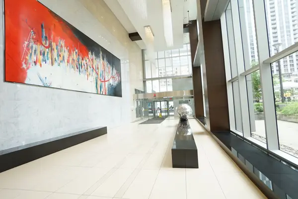 Toronto C01, ON M5B 0A5,386 Yonge ST #4712